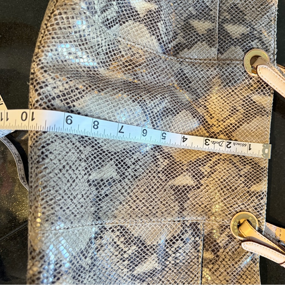 Michael Kors Elegant Snakeskin Tote - Picture 7 of 7